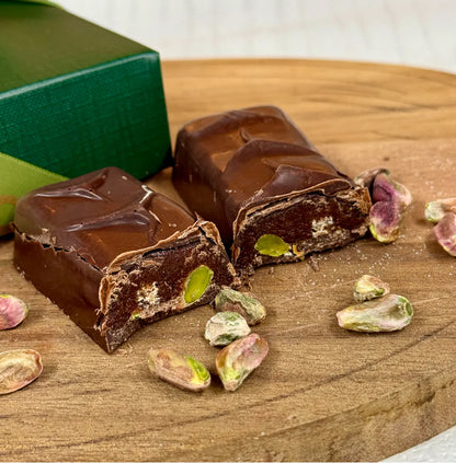 ROSE, SUPER BERRIES & PISTACHIO BAR WITH COLLAGEN — 54% DARK CHOCOLATE (BOX OF 3)